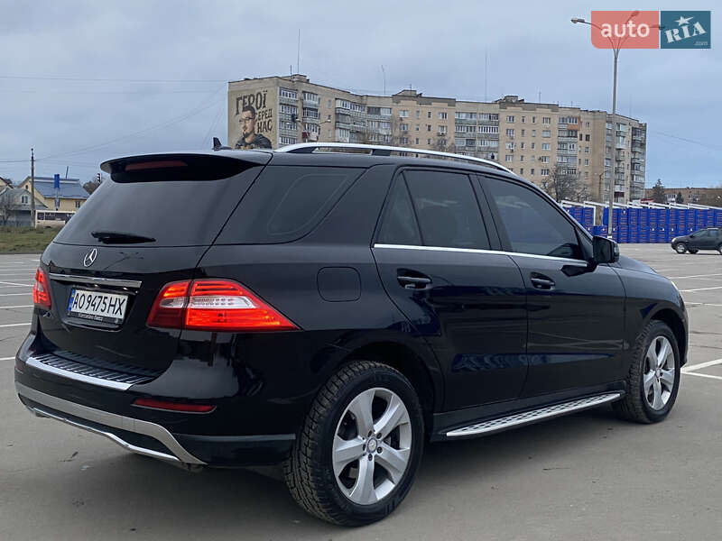 Внедорожник / Кроссовер Mercedes-Benz M-Class 2012 в Каменец-Подольском