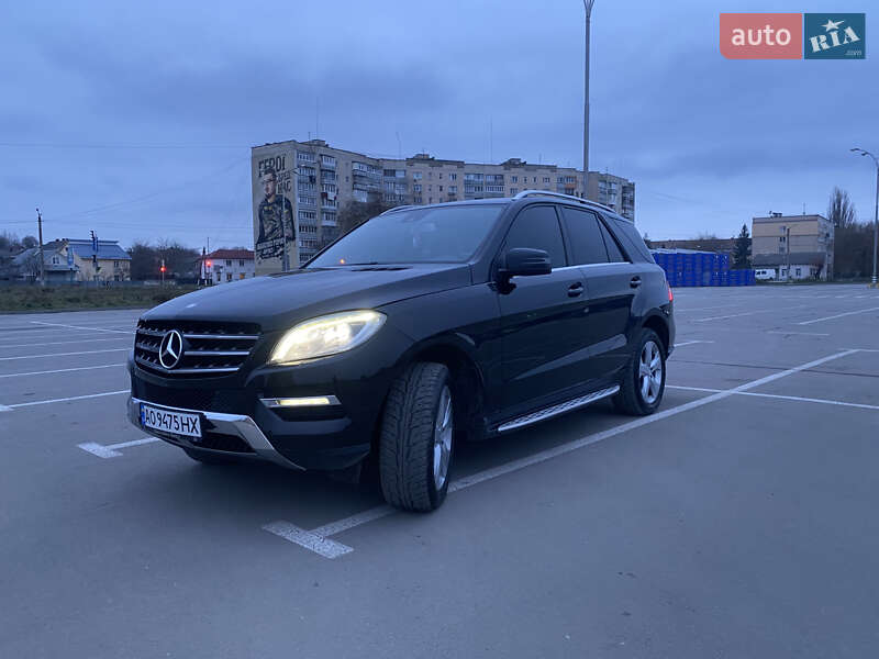 Внедорожник / Кроссовер Mercedes-Benz M-Class 2012 в Каменец-Подольском