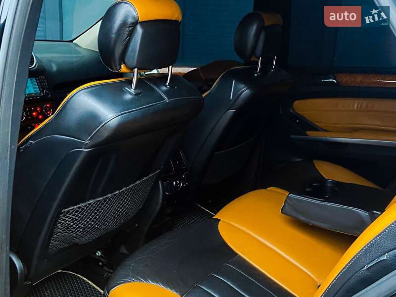 Позашляховик / Кросовер Mercedes-Benz M-Class 2007 в Калуші