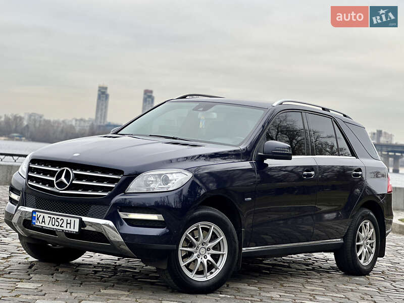Внедорожник / Кроссовер Mercedes-Benz M-Class 2012 в Киеве фото 3 Внедорожник / Кроссовер Mercedes-Benz M-Class 2012 в Киеве