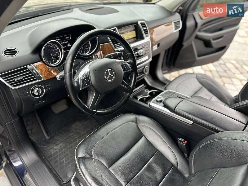 Внедорожник / Кроссовер Mercedes-Benz M-Class 2012 в Киеве фото 24 Внедорожник / Кроссовер Mercedes-Benz M-Class 2012 в Киеве