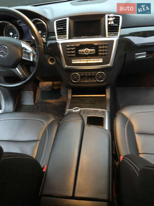 Позашляховик / Кросовер Mercedes-Benz M-Class 2015 в Тячеві