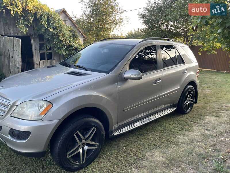 Позашляховик / Кросовер Mercedes-Benz M-Class 2008 в Катеринопілі фото 19 Позашляховик / Кросовер Mercedes-Benz M-Class 2008 в Катеринопілі