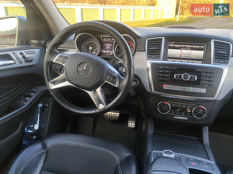 Внедорожник / Кроссовер Mercedes-Benz M-Class 2013 в Ужгороде