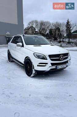 Позашляховик / Кросовер Mercedes-Benz M-Class 2014 в Фастові