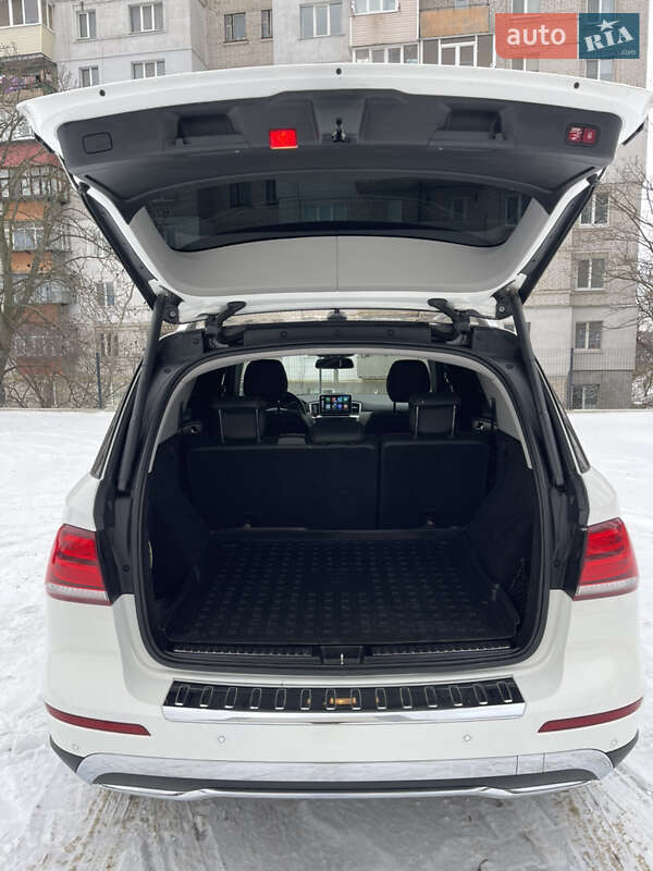 Позашляховик / Кросовер Mercedes-Benz M-Class 2014 в Фастові