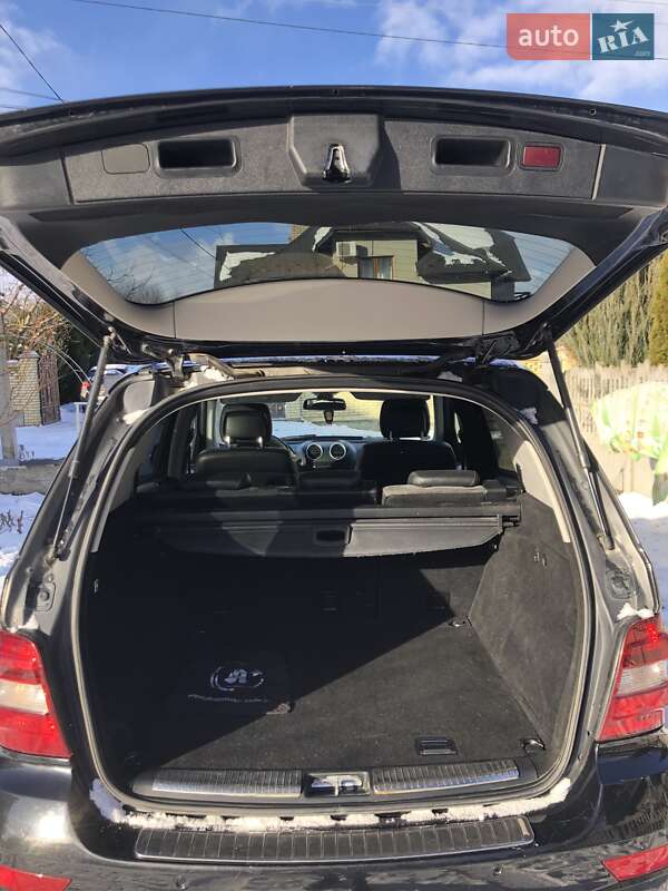 Позашляховик / Кросовер Mercedes-Benz M-Class 2008 в Заставній