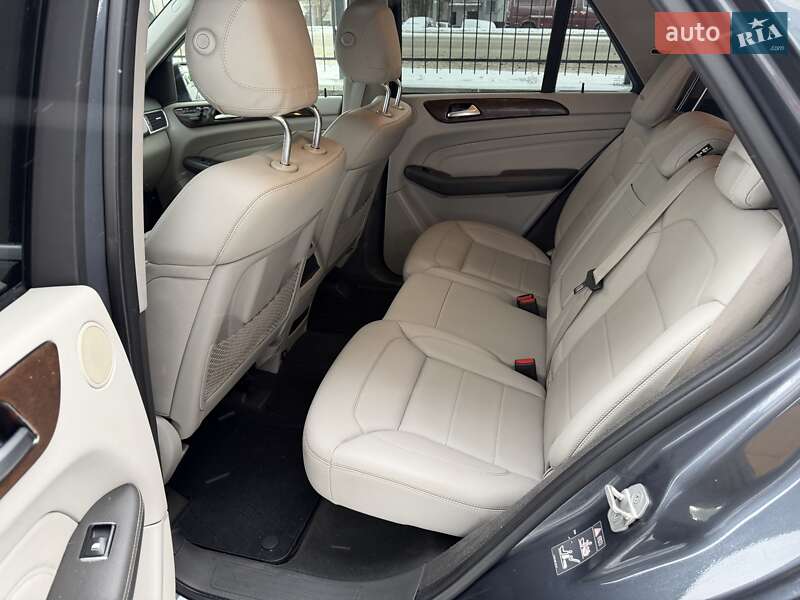 Внедорожник / Кроссовер Mercedes-Benz M-Class 2011 в Белой Церкви