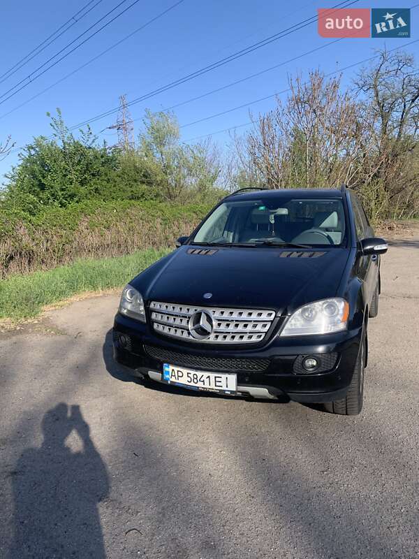 Внедорожник / Кроссовер Mercedes-Benz M-Class 2006 в Запорожье