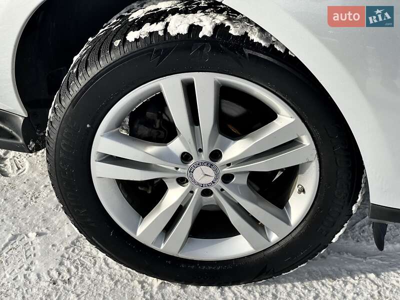 Позашляховик / Кросовер Mercedes-Benz M-Class 2012 в Ковелі