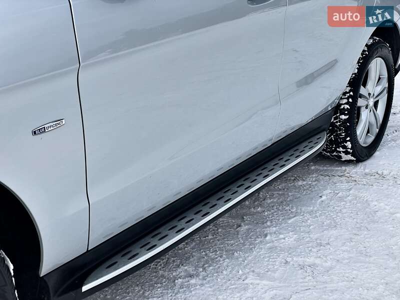 Позашляховик / Кросовер Mercedes-Benz M-Class 2012 в Ковелі