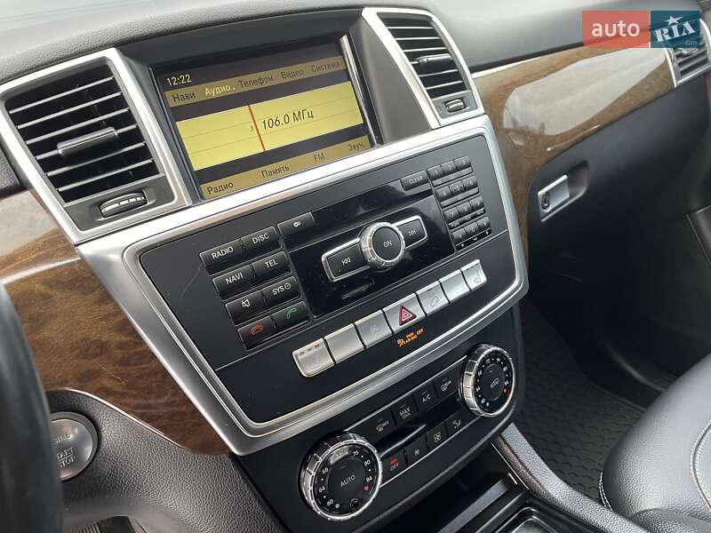 Позашляховик / Кросовер Mercedes-Benz M-Class 2012 в Ковелі