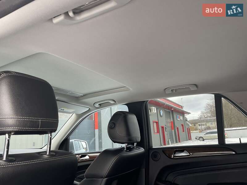 Позашляховик / Кросовер Mercedes-Benz M-Class 2012 в Ковелі