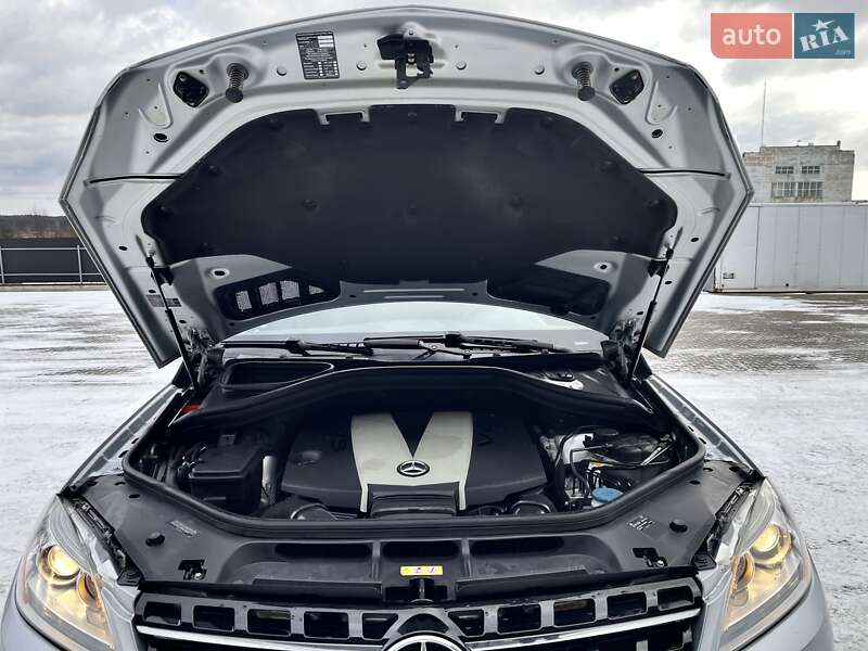 Позашляховик / Кросовер Mercedes-Benz M-Class 2012 в Ковелі