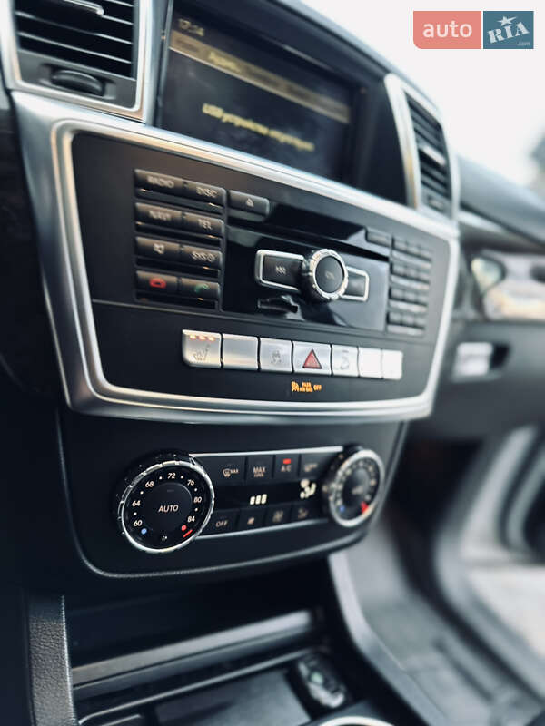 Позашляховик / Кросовер Mercedes-Benz M-Class 2011 в Солотвині