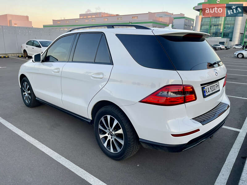 Позашляховик / Кросовер Mercedes-Benz M-Class 2015 в Києві фото 3 Позашляховик / Кросовер Mercedes-Benz M-Class 2015 в Києві