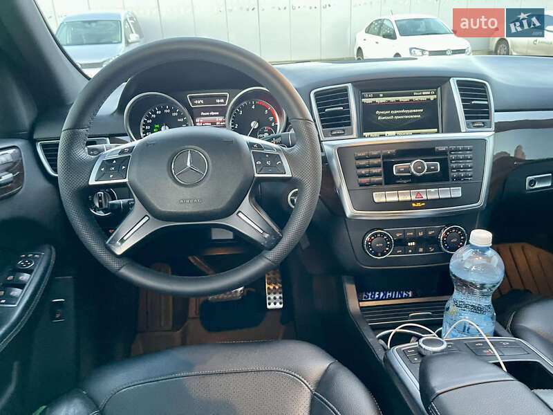 Позашляховик / Кросовер Mercedes-Benz M-Class 2015 в Києві фото 14 Позашляховик / Кросовер Mercedes-Benz M-Class 2015 в Києві