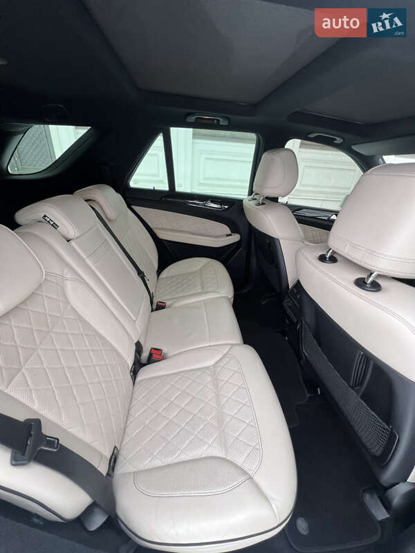 Внедорожник / Кроссовер Mercedes-Benz M-Class 2012 в Ровно фото 34 Внедорожник / Кроссовер Mercedes-Benz M-Class 2012 в Ровно