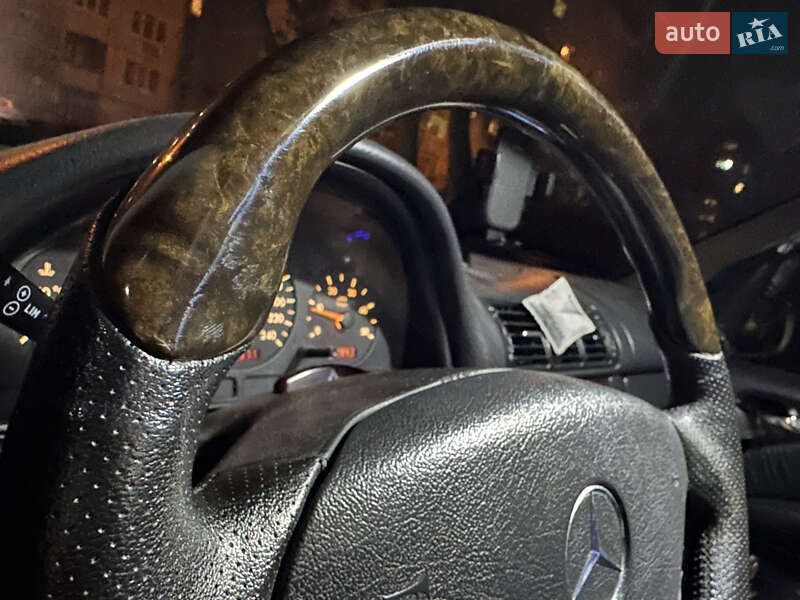 Внедорожник / Кроссовер Mercedes-Benz M-Class 2002 в Луцке фото 21 Внедорожник / Кроссовер Mercedes-Benz M-Class 2002 в Луцке