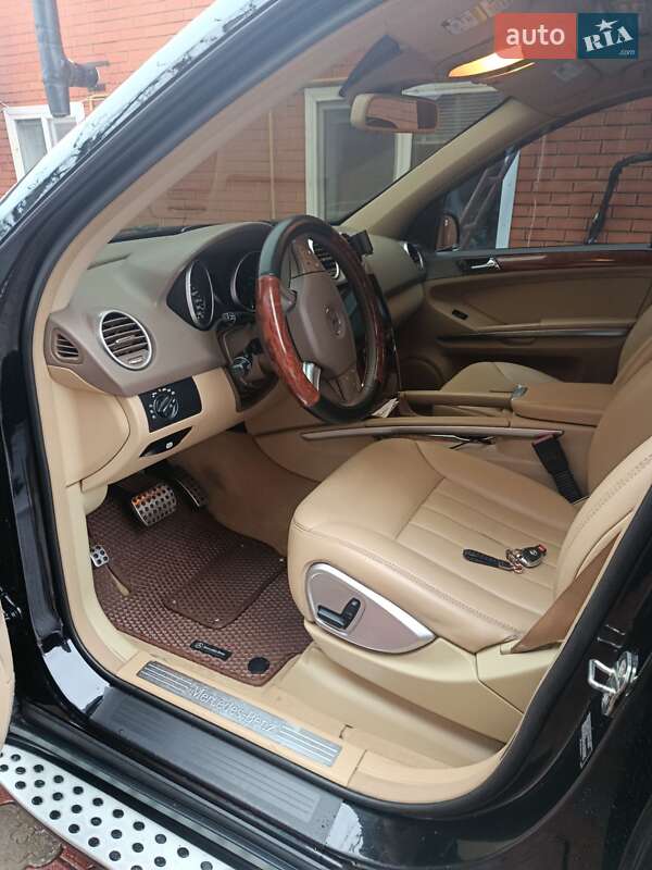 Позашляховик / Кросовер Mercedes-Benz M-Class 2008 в Краснограді