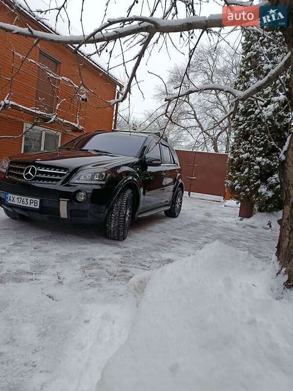 Позашляховик / Кросовер Mercedes-Benz M-Class 2008 в Краснограді