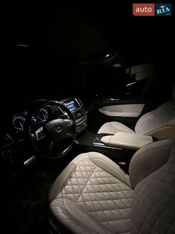 Внедорожник / Кроссовер Mercedes-Benz M-Class 2012 в Ровно фото 4 Внедорожник / Кроссовер Mercedes-Benz M-Class 2012 в Ровно