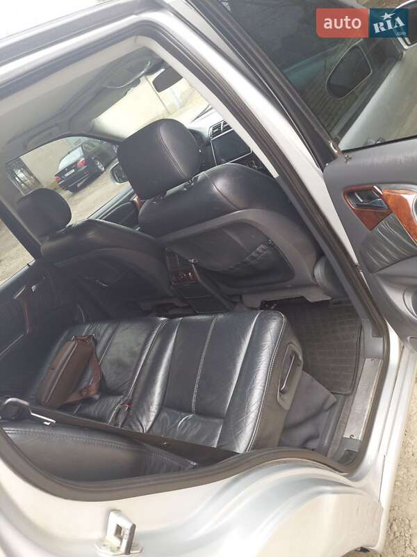 Позашляховик / Кросовер Mercedes-Benz M-Class 2001 в Ірпені