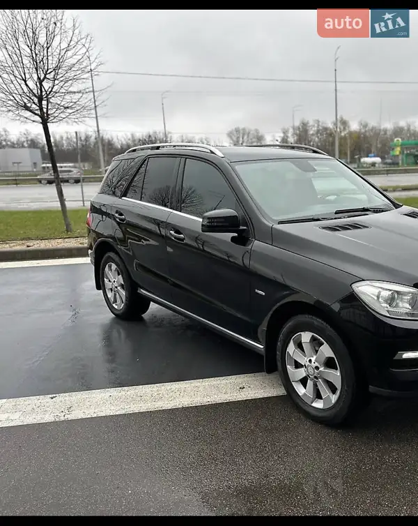 Mercedes-Benz M-Class