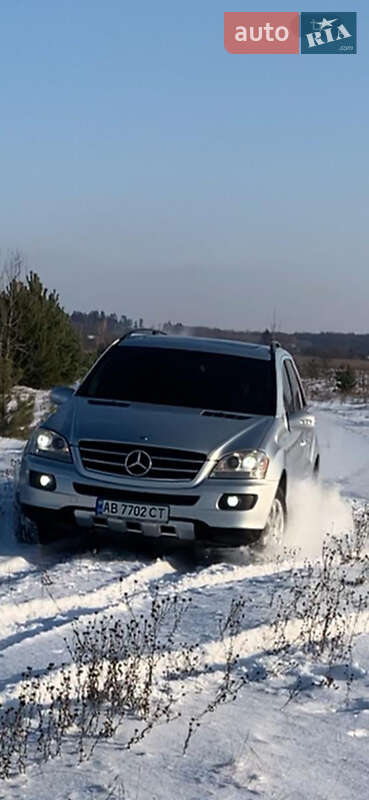 Mercedes-Benz M-Class 2006