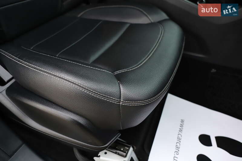 Внедорожник / Кроссовер Mercedes-Benz M-Class 2014 в Дрогобыче