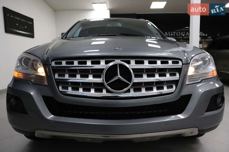 Внедорожник / Кроссовер Mercedes-Benz M-Class 2010 в Дрогобыче