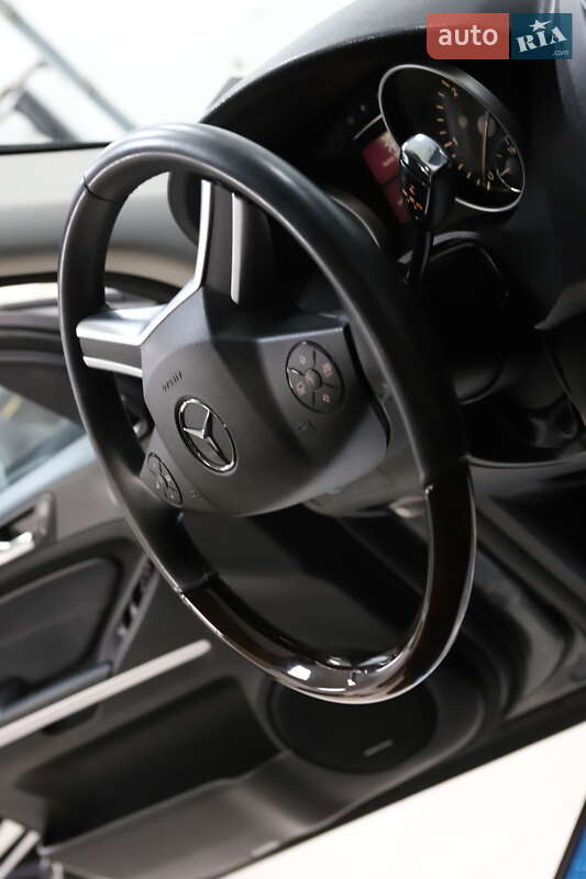 Внедорожник / Кроссовер Mercedes-Benz M-Class 2010 в Дрогобыче