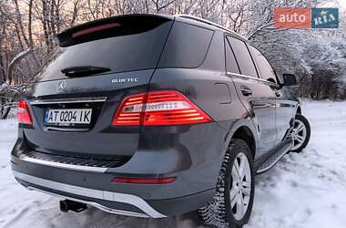 Внедорожник / Кроссовер Mercedes-Benz M-Class 2013 в Ивано-Франковске