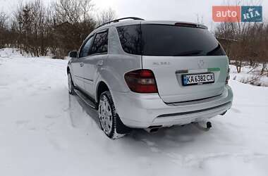 Внедорожник / Кроссовер Mercedes-Benz M-Class 2005 в Надворной