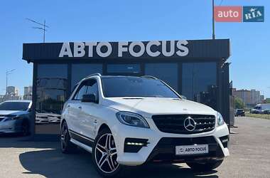 Внедорожник / Кроссовер Mercedes-Benz M-Class 2014 в Киеве