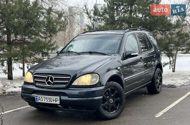 Позашляховик / Кросовер Mercedes-Benz M-Class 2002 в Києві