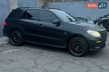 Позашляховик / Кросовер Mercedes-Benz M-Class 2013 в Києві