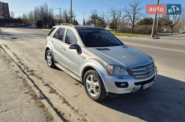 Внедорожник / Кроссовер Mercedes-Benz M-Class 2005 в Днепре