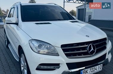Позашляховик / Кросовер Mercedes-Benz M-Class 2012 в Нововолинську