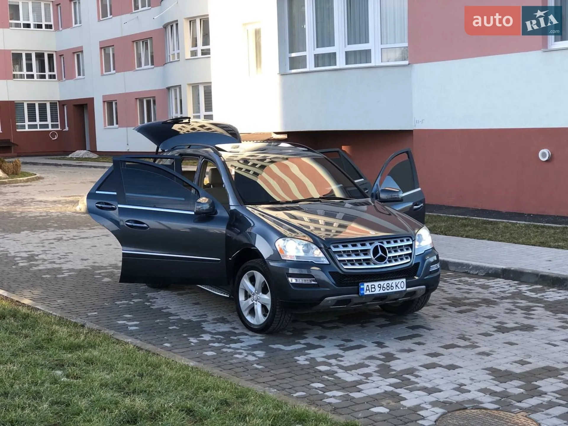 2011 Mercedes-Benz M-klasse - мініатюра 25