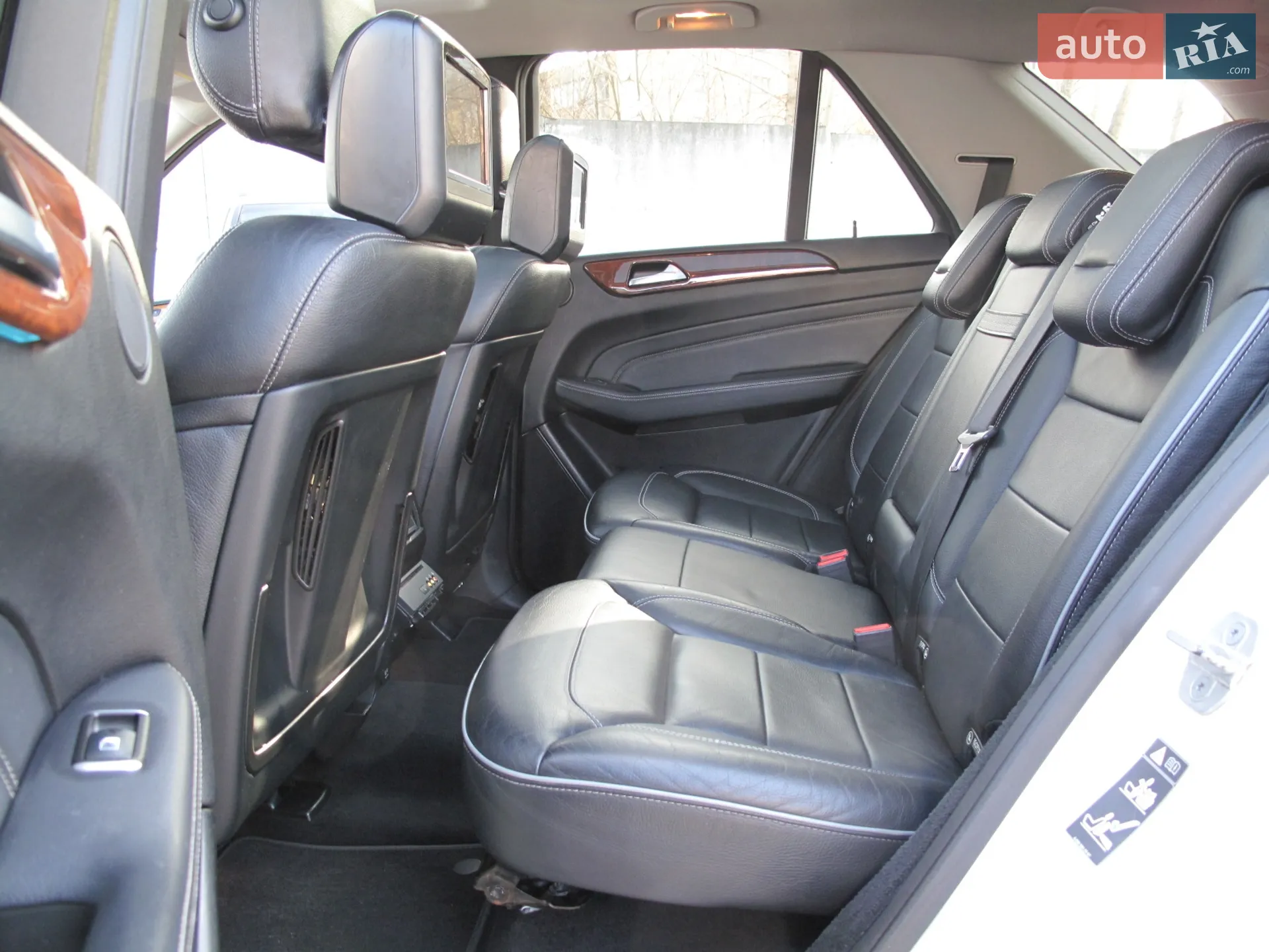 2011 Mercedes-Benz M-klasse - мініатюра 41