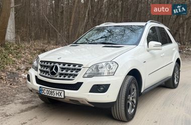 Позашляховик / Кросовер Mercedes-Benz M-Class 2010 в Львові