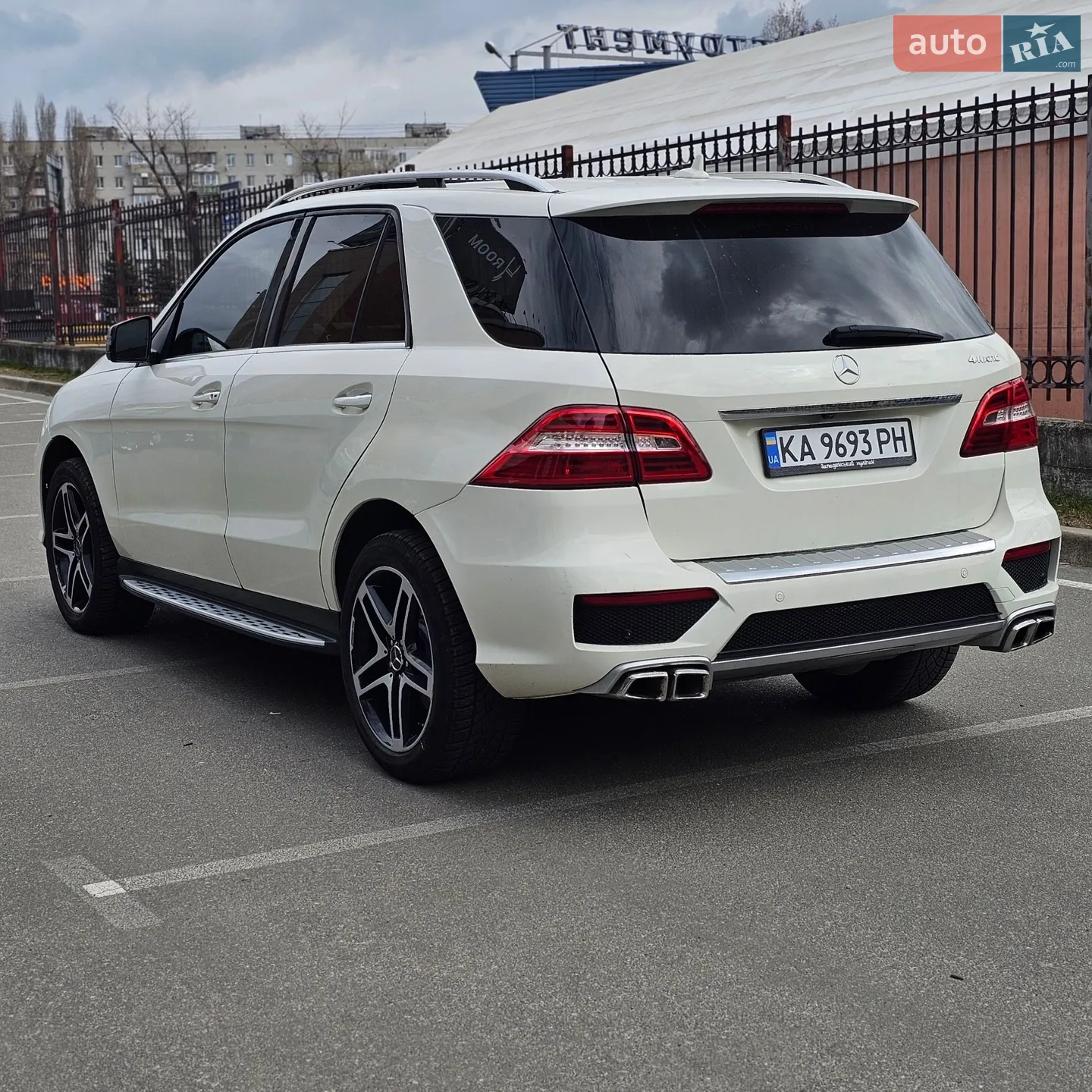 Mercedes-Benz M-Class 2012 VIN 4JGDA5HB0CA092612 фото оголошення 4 з 29