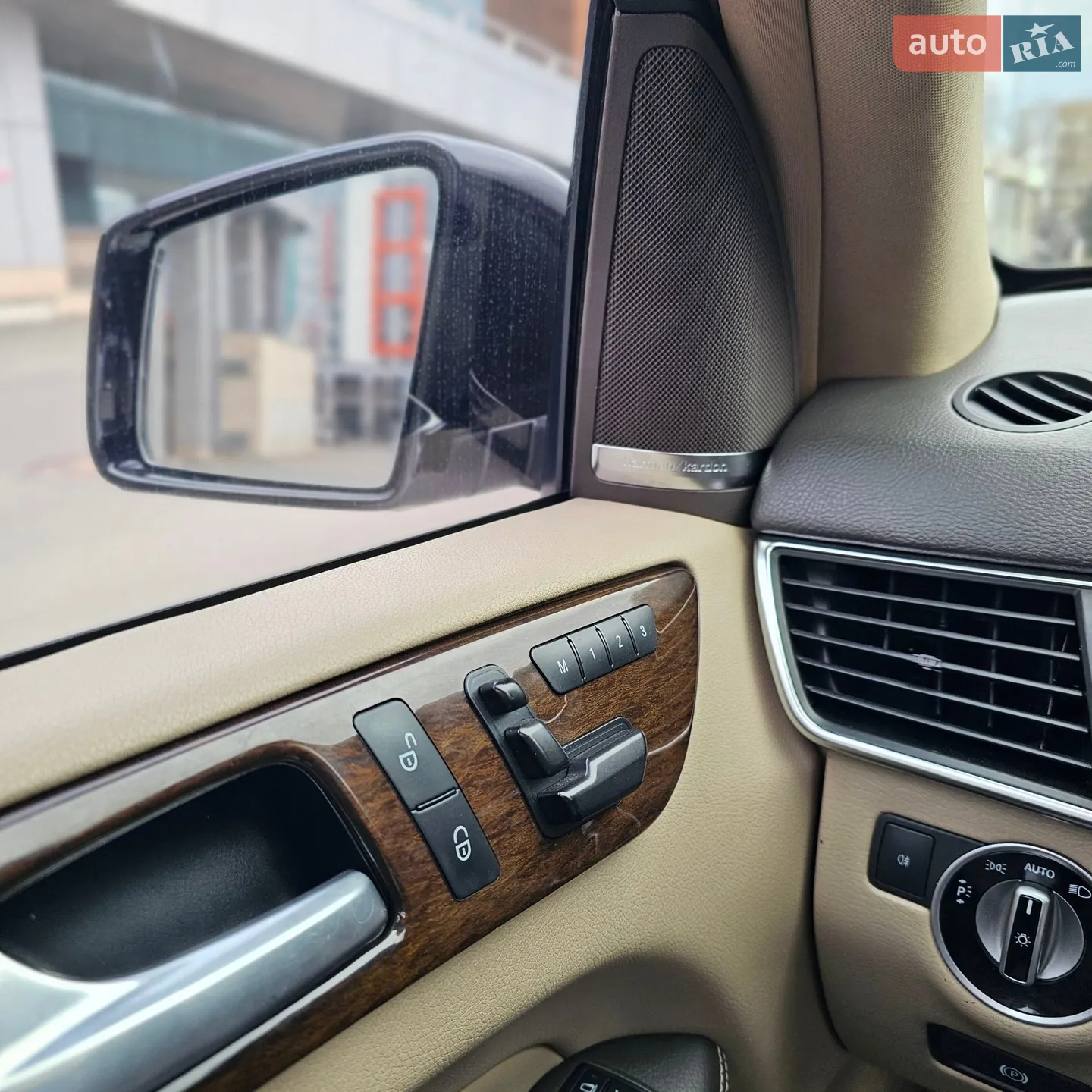 2012 Mercedes-Benz M-klasse - мініатюра 10