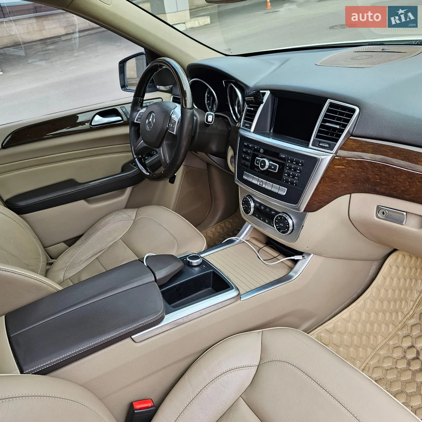 Mercedes-Benz M-Class 2012 VIN 4JGDA5HB0CA092612 фото оголошення 13 з 29