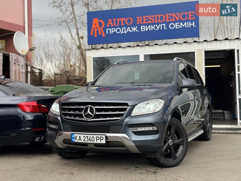 Mercedes-Benz M-Class 2012