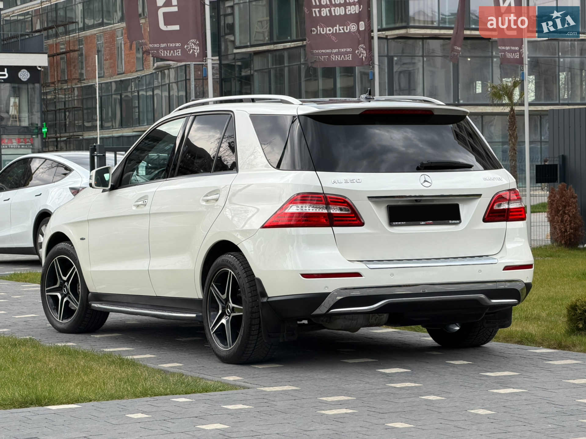 2012 Mercedes-Benz M-klasse - мініатюра 13