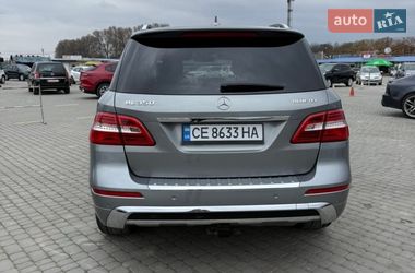 Внедорожник / Кроссовер Mercedes-Benz M-Class 2015 в Черновцах