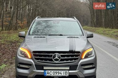 Позашляховик / Кросовер Mercedes-Benz M-Class 2012 в Луцьку