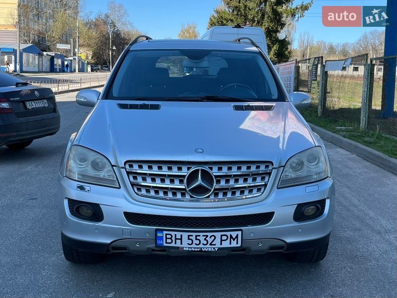 Mercedes-Benz M-Class 2008